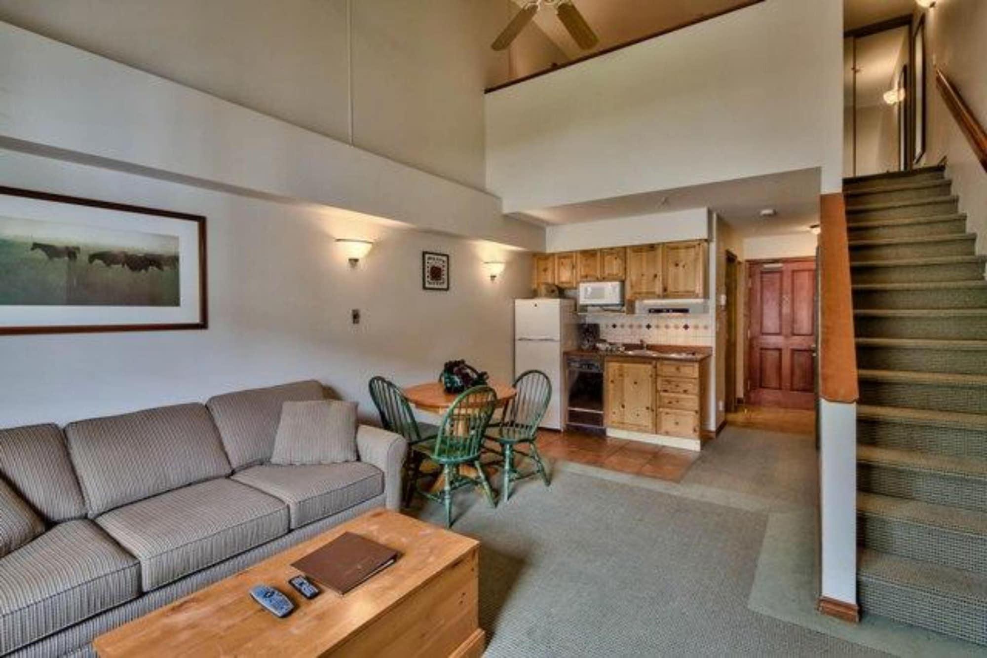 Hearthstone Lodge Sun Peaks Zewnętrze zdjęcie