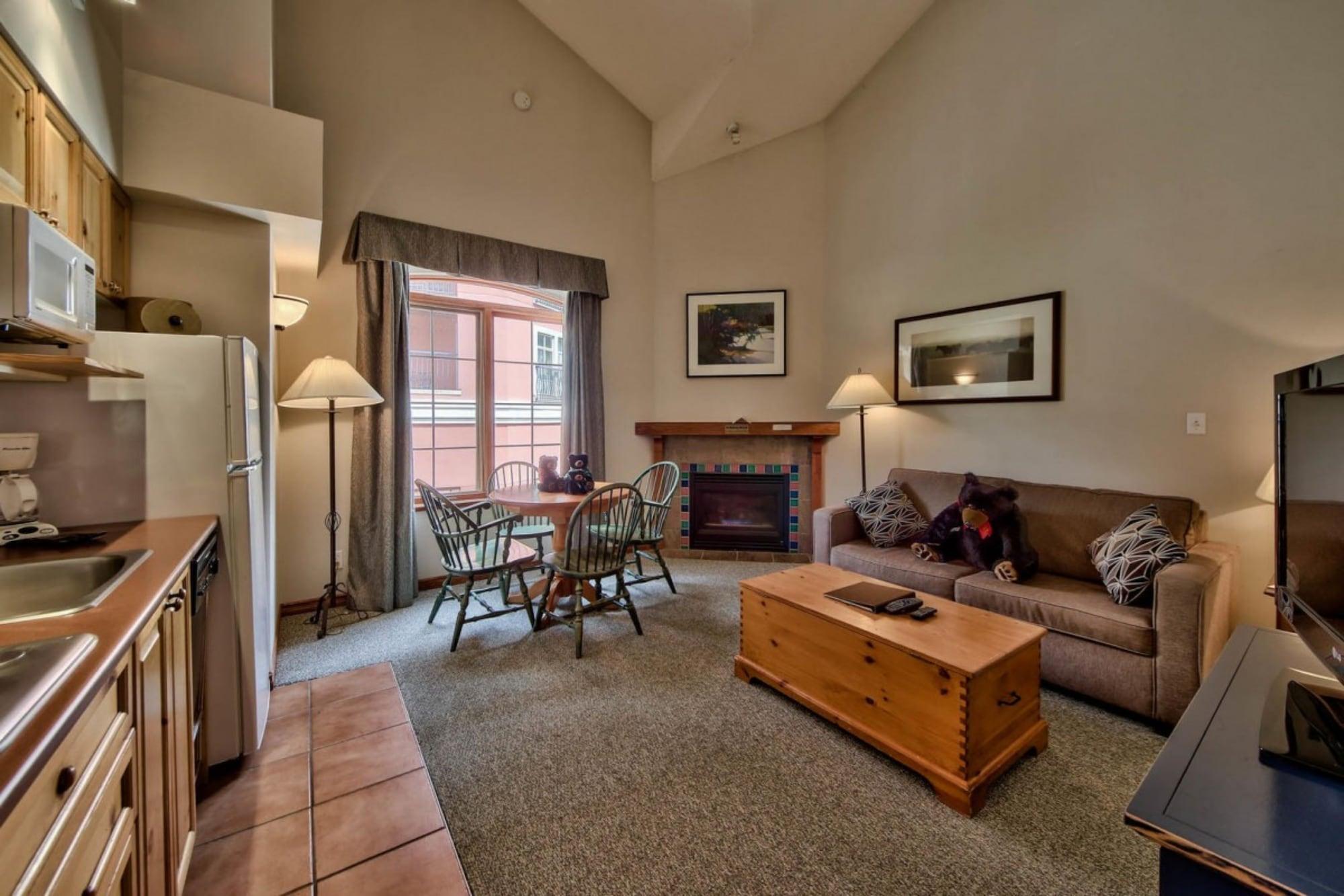 Hearthstone Lodge Sun Peaks Zewnętrze zdjęcie