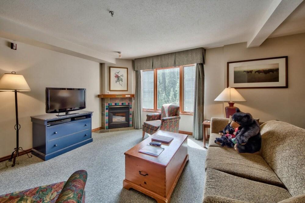 Hearthstone Lodge Sun Peaks Zewnętrze zdjęcie