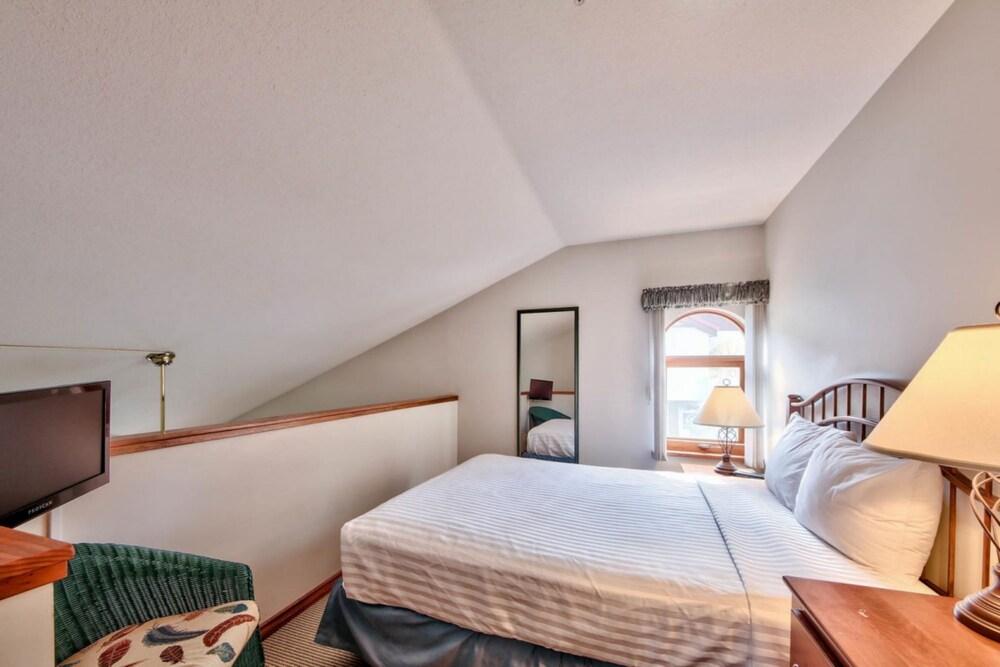 Hearthstone Lodge Sun Peaks Zewnętrze zdjęcie